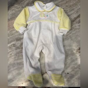 🎄Vintage Dior Kids Pastel Yellow and White Footie
